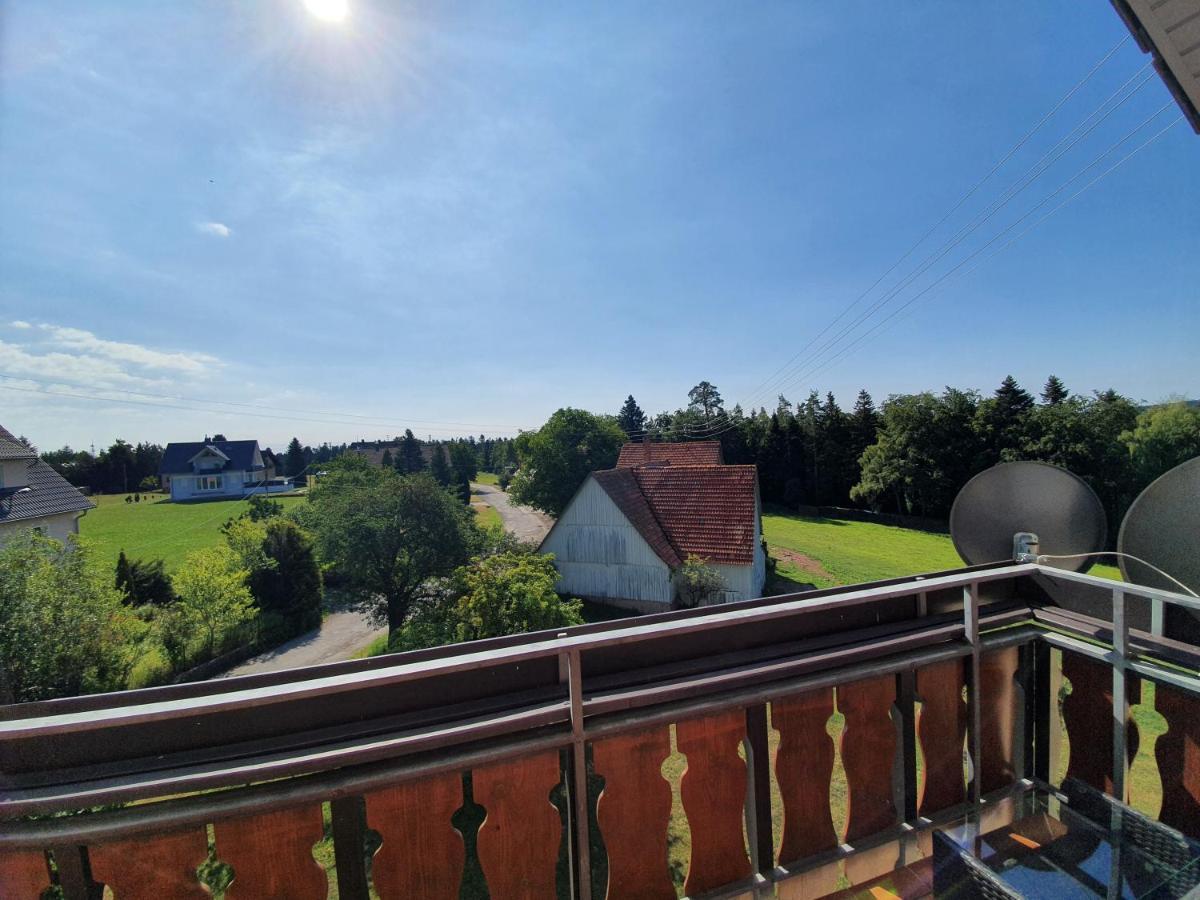 Chickenhill Blackforest, Grosse Ferienwohnung Im Schwarzwald Bad Wildbad Eksteriør billede