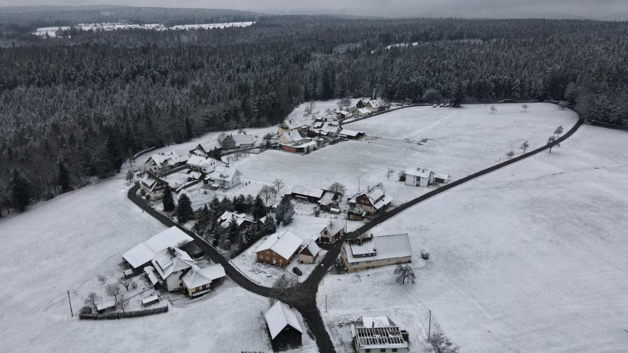 Chickenhill Blackforest, Grosse Ferienwohnung Im Schwarzwald Bad Wildbad Eksteriør billede