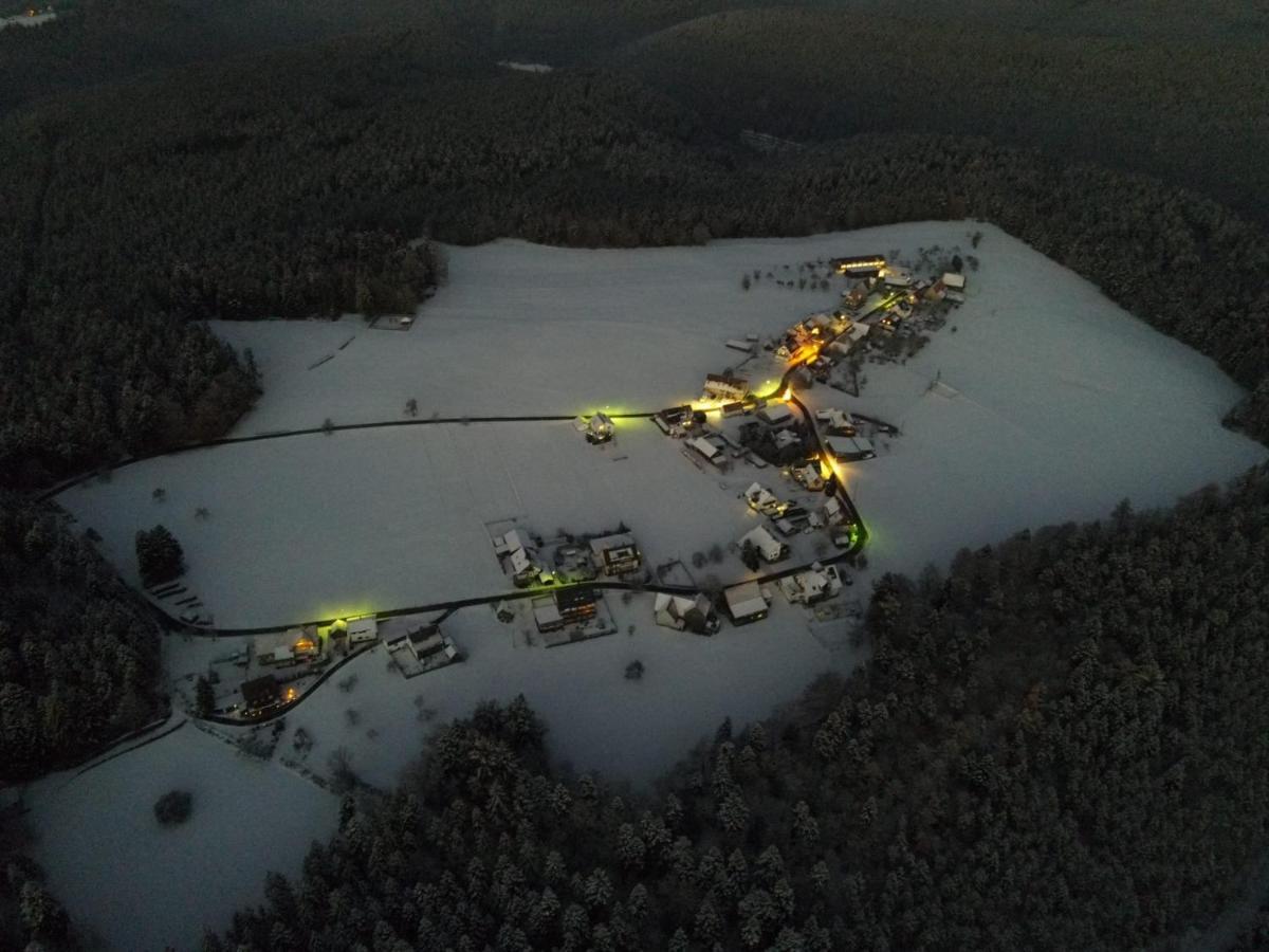 Chickenhill Blackforest, Ferienwohnung Grosshans Bad Wildbad Eksteriør billede